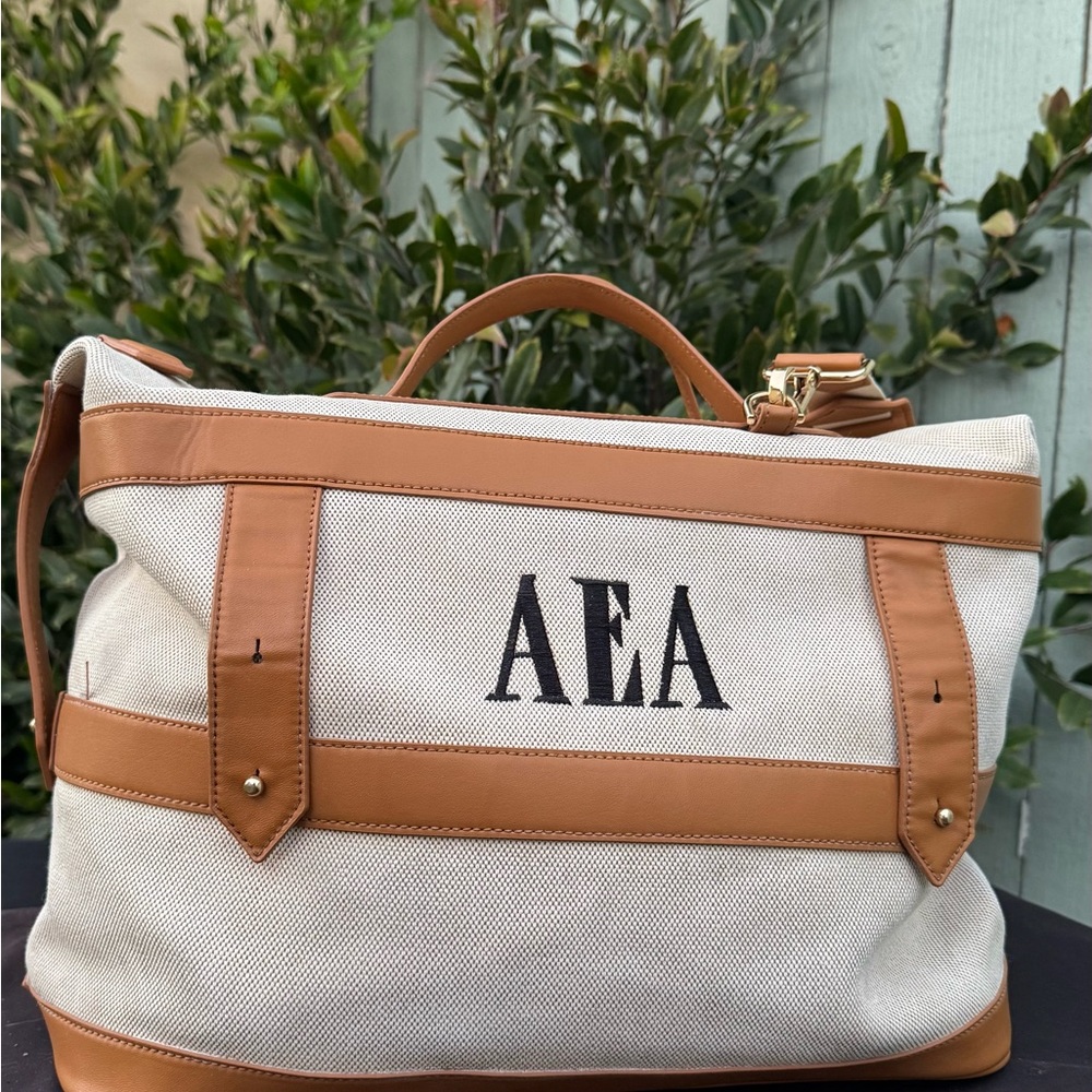 AEA Tan and Cream Men's Travel Bag